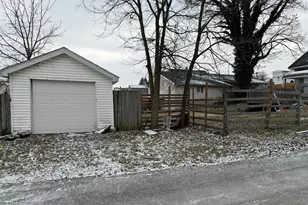 1652 Kenton St, Springfield, OH 45505 - Photo 5