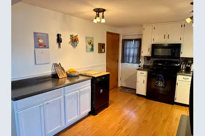 1033 Westmont Circle, Springfield, OH 45503 - Photo 9