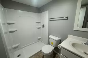 609 N Mill St, Celina, OH 45822 - Photo 9