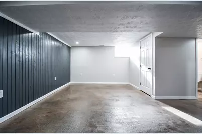 1885 Lake Road, Medway, OH 45341 - Photo 31