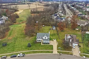 7891 Celestial Cir, Liberty Township, OH 45044 - Photo 3