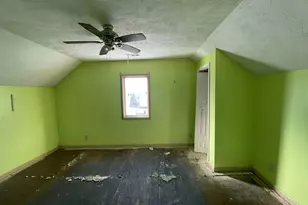 725 W Williams Ave, Bellefontaine, OH 43311 - Photo 15