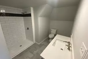 504 E Chillicothe Ave, Bellefontaine, OH 43311 - Photo 13