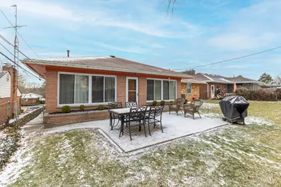 3220 Zephyr Drive, Dayton, OH 45414 - Photo 5