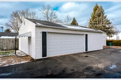 820 W 1st Street, Springfield, OH 45504 - Photo 5