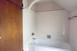 820 W 1st St, Springfield, OH 45504 - Photo 23