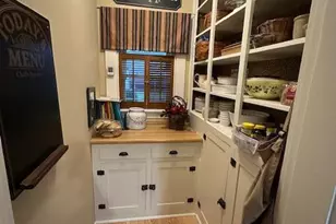 506 W Pearl St, Wapakoneta, OH 45895 - Photo 5