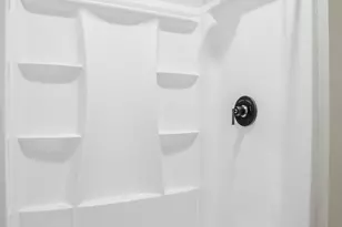 402 Garnsey St, Piqua, OH 45356 - Photo 11