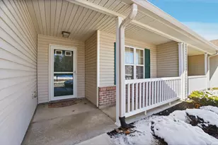 4105 Vitek Dr, Dayton, OH 45424 - Photo 5