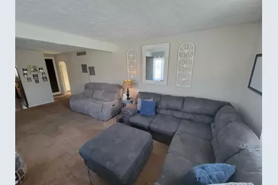 3891 New Carlisle Pike, Springfield, OH 45504 - Photo 11