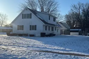 308 Dogwood Dr, Celina, OH 45822 - Photo 3