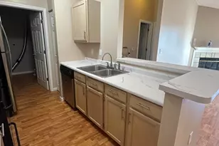 6615 Hedington Square, Dayton, OH 45459 - Photo 5