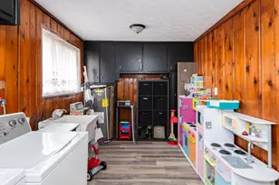 8890 S Mann Rd, Tipp City, OH 45371 - Photo 13