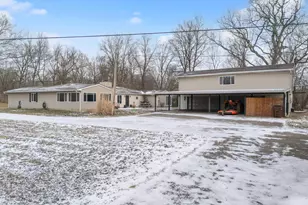 3183 Lower Valley Pike, Springfield, OH 45506 - Photo 7