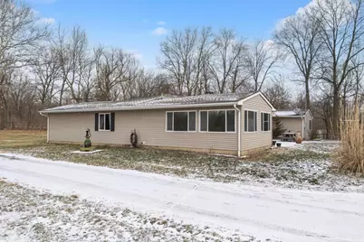 3183 Lower Valley Pike, Springfield, OH 45506 - Photo 5