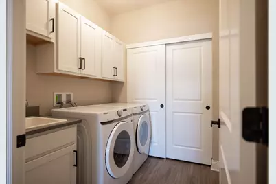 1505 Kingsgate Road, Springfield, OH 45502 - Photo 15