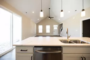 1505 Kingsgate Rd, Springfield, OH 45502 - Photo 13