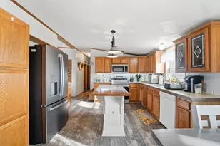 20228 Fairmount Rd, Wapakoneta, OH 45895 - Photo 9