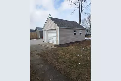 424 Hoopengarner Street, Wapakoneta, OH 45895 - Photo 47