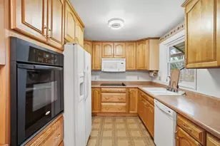605 Barbara Dr, Tipp City, OH 45371 - Photo 13