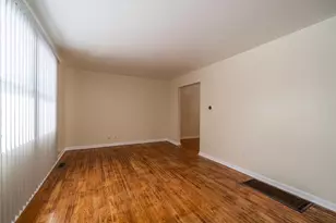 5143 Lounsbury Dr, Dayton, OH 45417 - Photo 3