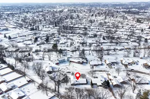 1117 Scenic Ct, Troy, OH 45373 - Photo 11