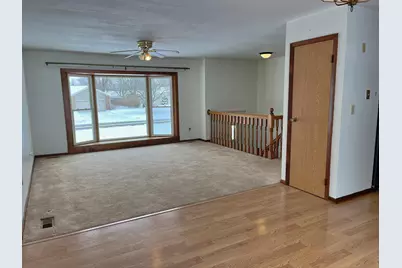 818 Aster Drive, Wapakoneta, OH 45895 - Photo 17