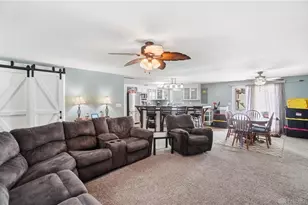 7882 Harshmanville Rd, Dayton, OH 45424 - Photo 9