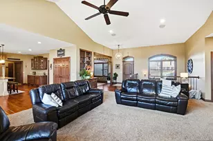 9030 Getter Ln, Brookville, OH 45309 - Photo 13