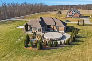 9030 Getter Ln, Brookville, OH 45309 - Photo 5