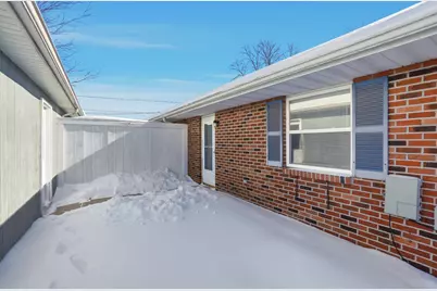 4652 Reno Lane, Springfield, OH 45503 - Photo 23