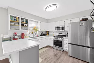 1529 Claudia Ln, Marysville, OH 43040 - Photo 11