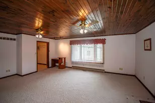 505 Van Buren St, Wapakoneta, OH 45895 - Photo 25