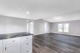 406 N Main St, Jackson Center, OH 45334 - Photo 11