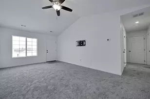 1641 Wright St, Bellefontaine, OH 43311 - Photo 7
