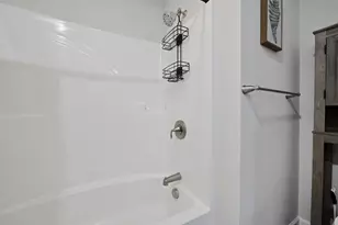 1641 Wright St, Bellefontaine, OH 43311 - Photo 15