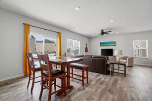 5166 Windbrooke Dr, Tipp City, OH 45371 - Photo 13