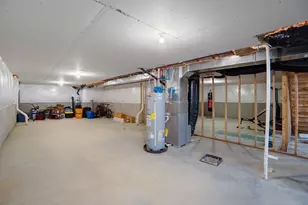 5166 Windbrooke Dr, Tipp City, OH 45371 - Photo 43