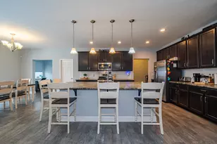 2884 Locke Dr, Beavercreek, OH 45431 - Photo 9