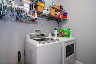 2884 Locke Dr, Beavercreek, OH 45431 - Photo 55