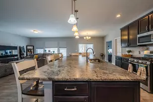 2884 Locke Dr, Beavercreek, OH 45431 - Photo 11