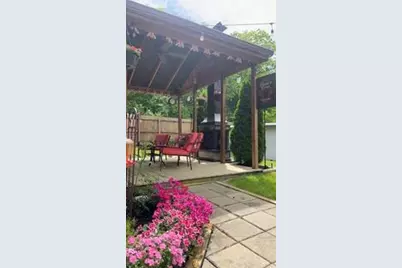 41 W Hunter Drive, Enon, OH 45323 - Photo 7