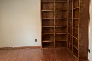 4180 Briarwood Dr, Urbana, OH 43078 - Photo 7