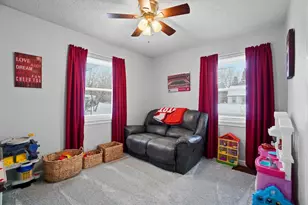 720 W Harding Rd, Springfield, OH 45504 - Photo 17