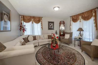 3135 Imperial Boulevard, Springfield, OH 45503 - Photo 9