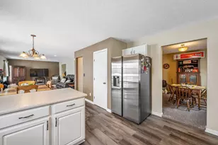 161 Chestnut Estates Dr, Commercial Point, OH 43116 - Photo 21