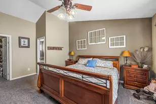 161 Chestnut Estates Dr, Commercial Point, OH 43116 - Photo 27