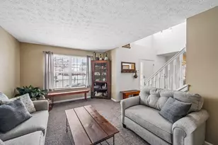 161 Chestnut Estates Dr, Commercial Point, OH 43116 - Photo 11