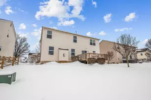 161 Chestnut Estates Dr, Commercial Point, OH 43116 - Photo 5