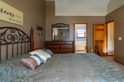 825 Chaucer Lane, Tipp City, OH 45371 - Photo 35